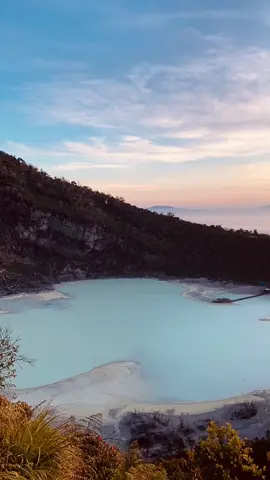 #fouryoupage #lewatberandafyp #kawahputihbandung #trending 