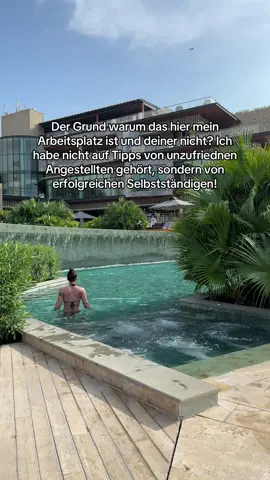 Wenn du etwas erreichen möchtest, dann hör auf die Menschen, die es schon erreicht haben & nicht auf die, die es nie ausprobierten haben 🫶🏽 #träumeverwirklichen #visionboard #mindset #onlinebusiness #onlinegeldverdienenseriös 