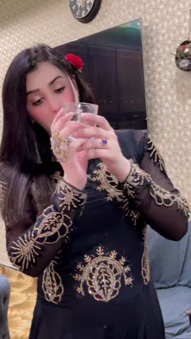 Hum agar peyain to hai shrab🥂#foryoupage #viral 