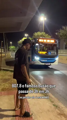 Esse aí é igual famoso, só ver de longe kkkkk