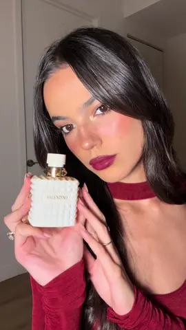 GRWM to go to Studio 54 with @Valentino.Beauty 💄 #valentinobeauty #studio54 #grwm 