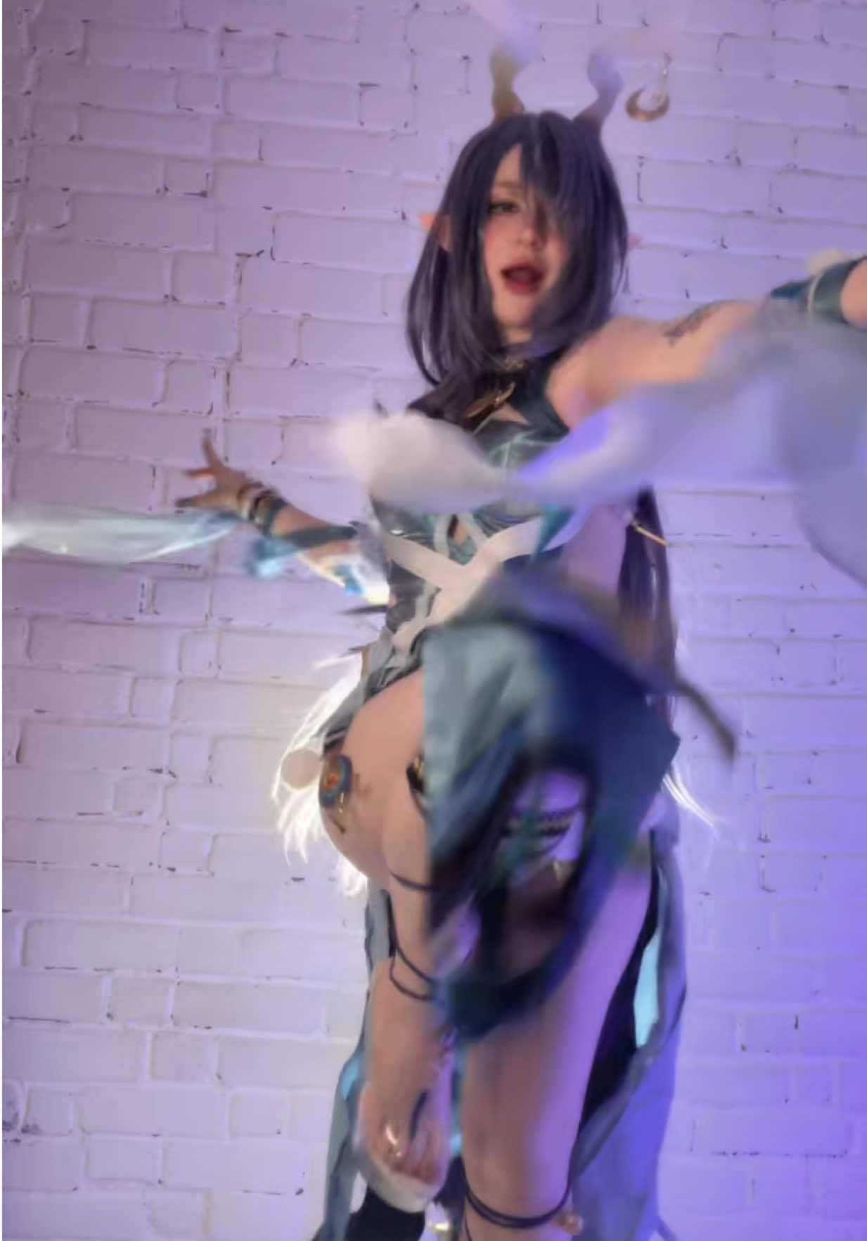 #laumagenshin