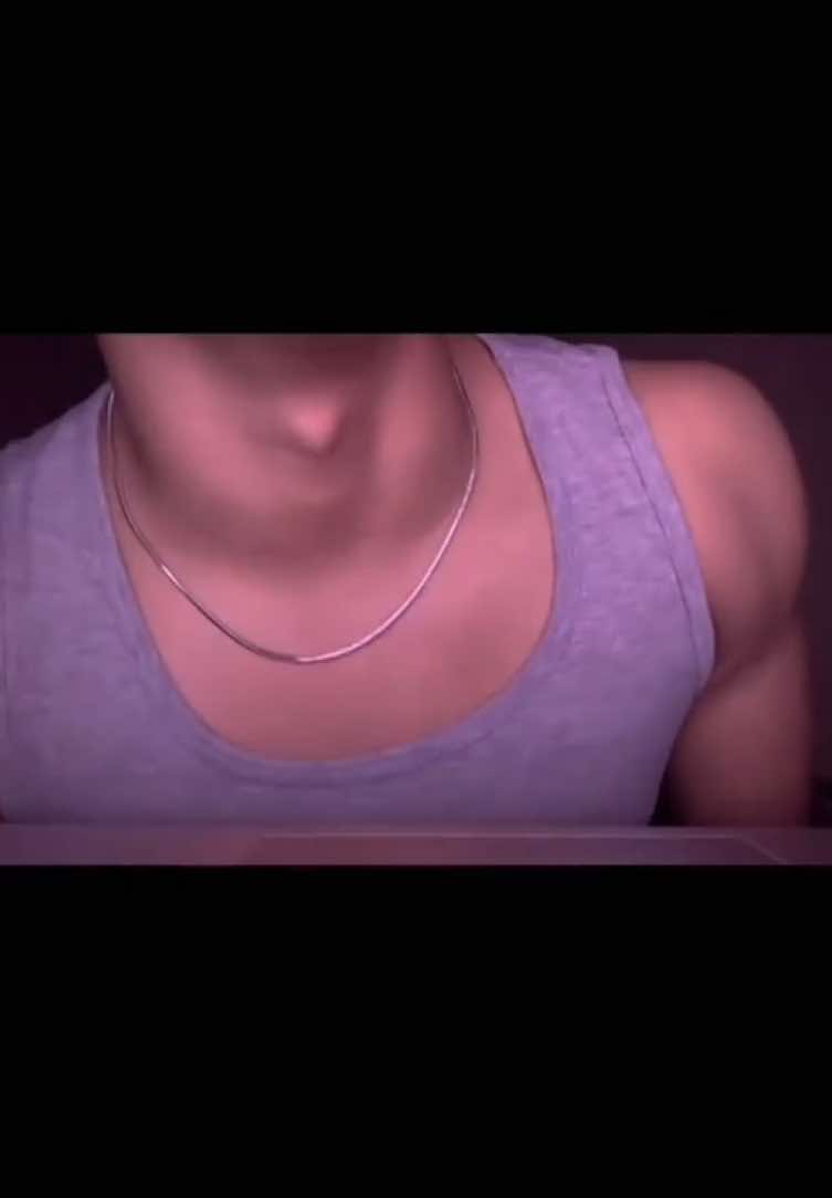 hhh. #explorepage #gym #physique #aesthetic #bicpes 