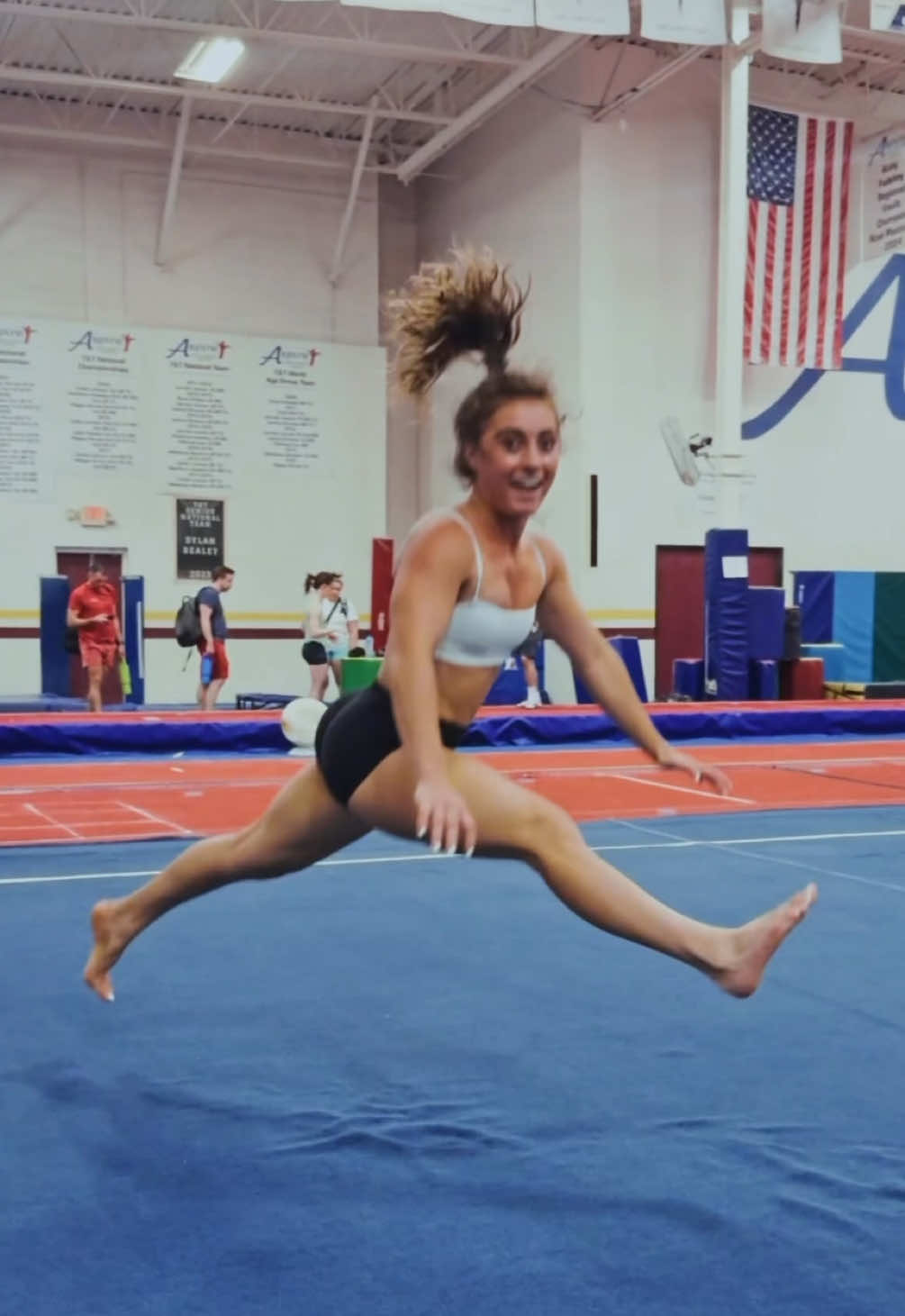 On Thursdays, we tumble 😌 #tumbling #gymnastics #flip #cheerleading #cheer 