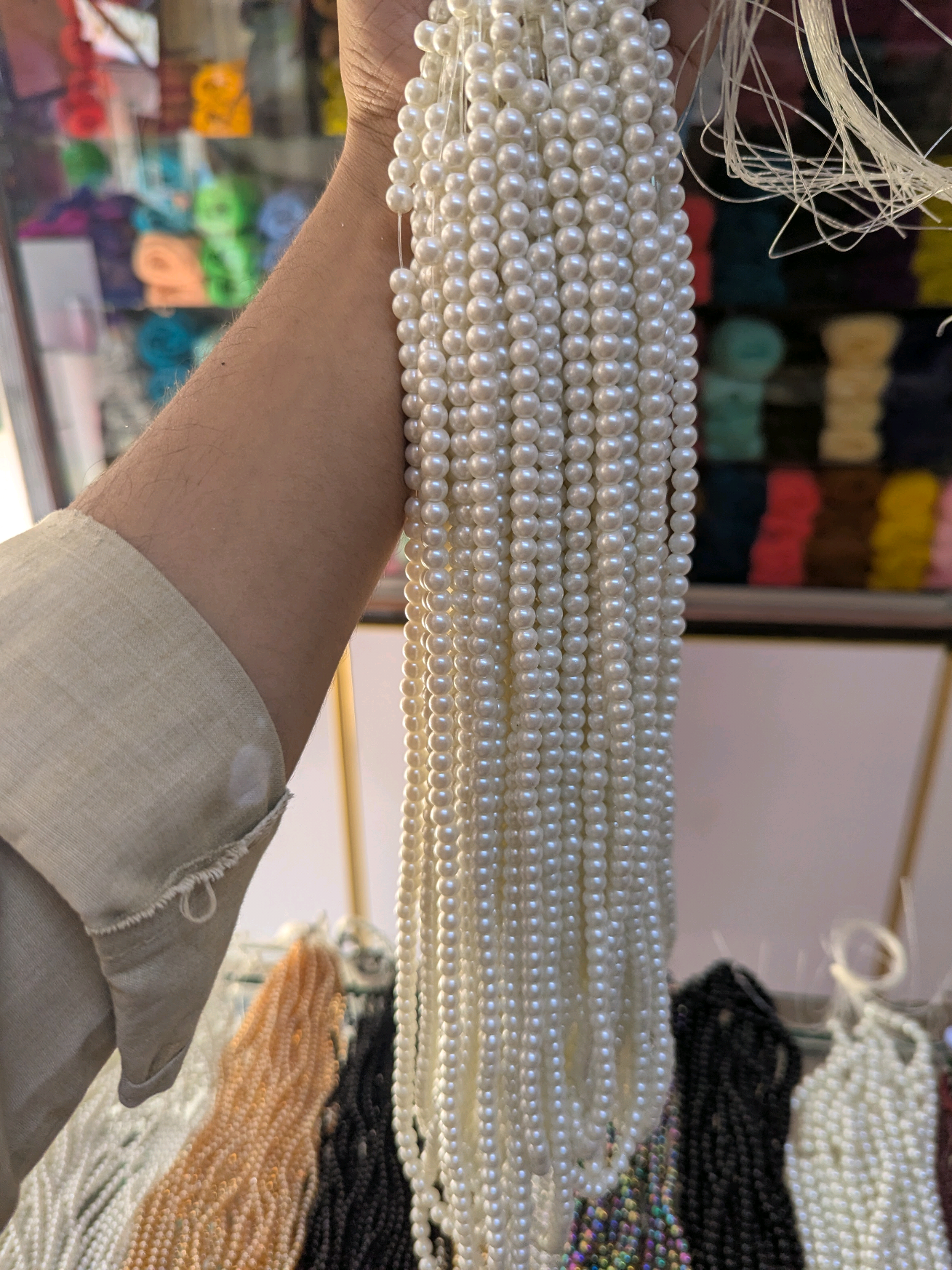 Pearls ✨ moti crystals seed beads #pearl  #seedbeads #moti #crystals #bracelet 