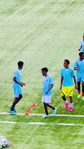 Dekadaha🥶💪🏻#somaliatiktok #foryoupage #kenyantiktok🇰🇪 #viraltiktok #🤣🤣 @gos gos QOOB Doore @ᗩᒪᗷEᖇTO🇸🇴🇰🇪 @Isili goos goos🥅🎥🏟️⚽️ 