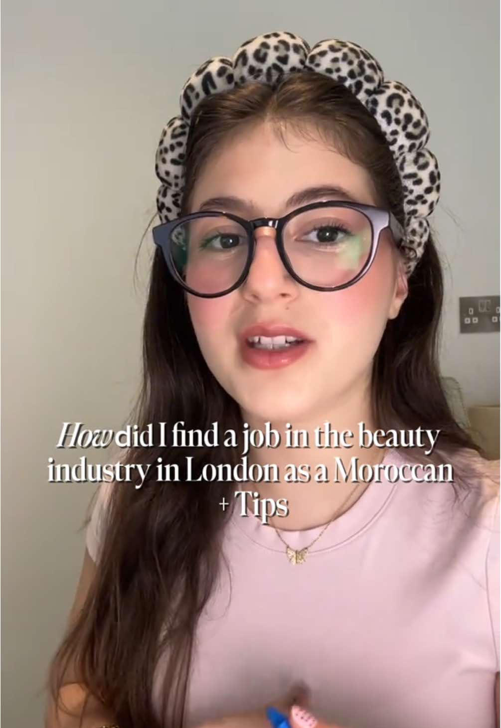 This is an answer to the girls that asked about my career and background❤️ I hope this was helpful, let me know if you need more tips  #moroccangirl #corporategirlies #marocaine🇲🇦 #london #careertips 