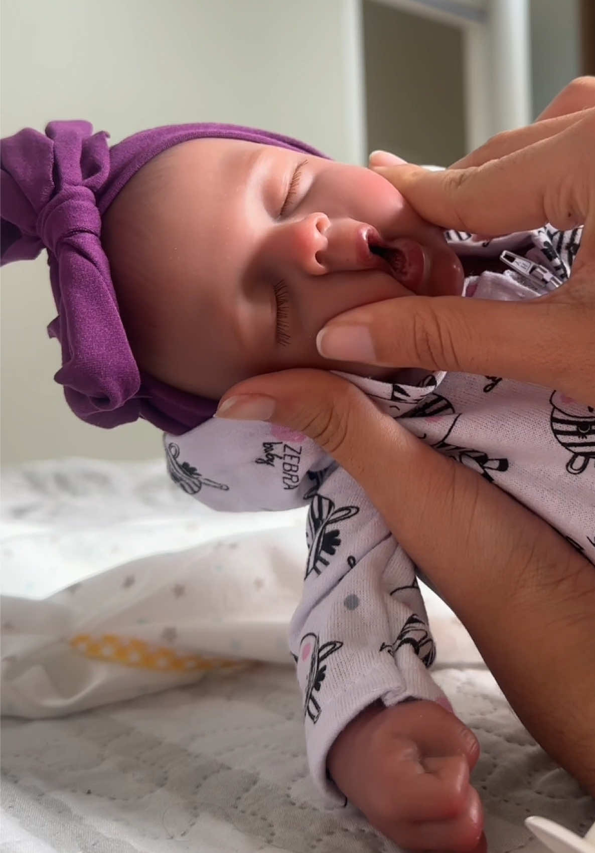 Minha nova bebê Reborn de silicone sólido 😍 #rebornbaby #siliconerebornbabydolls #maternidade #babeside #gabireborn 