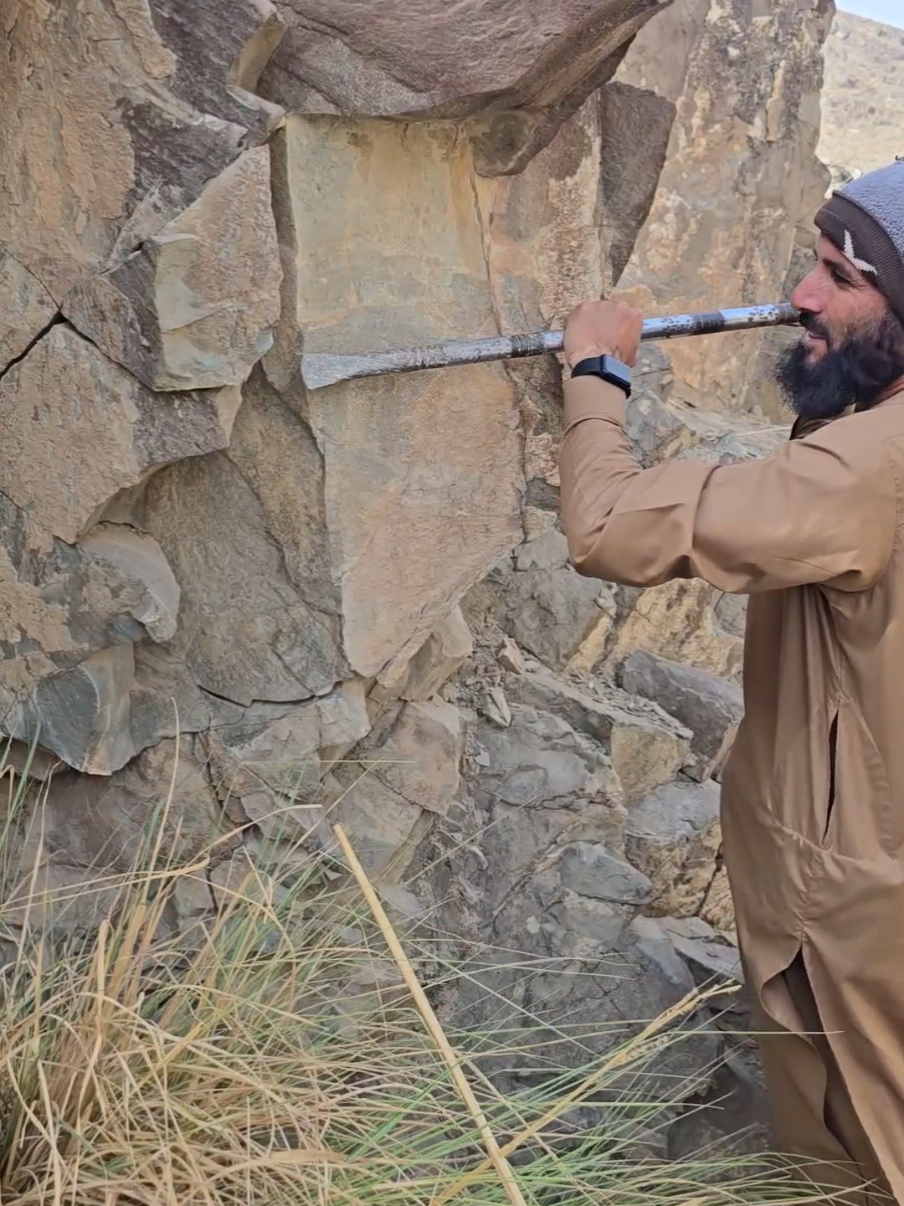 Stone Mining Process 😱 #stonemining #mininglife #trending #fyp #foryoupage❤️❤️ 