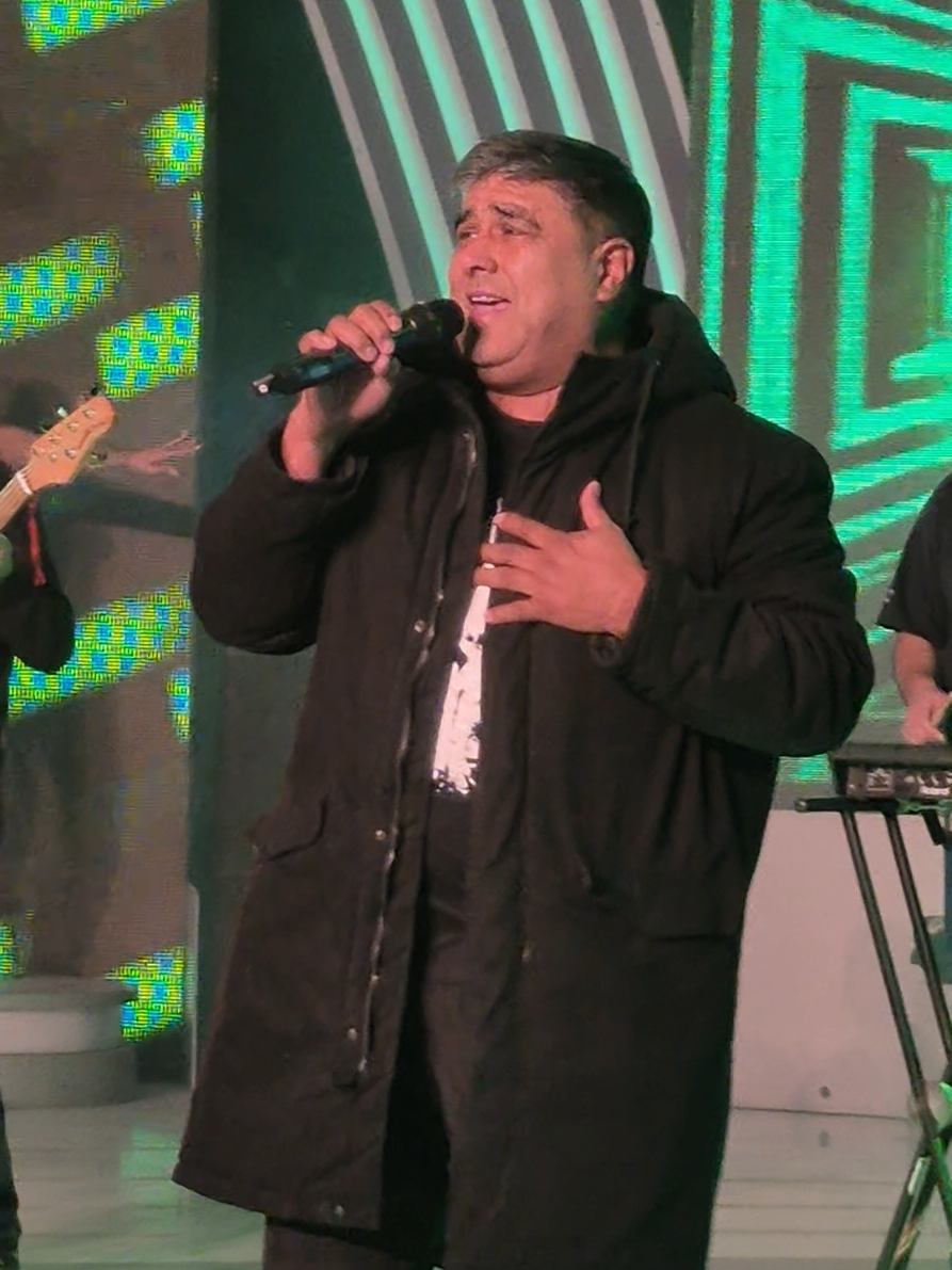 ¡@elchelodegreen en #PasionDeSabado con esos clasicazos eternos! 💚💚 #grupogreen