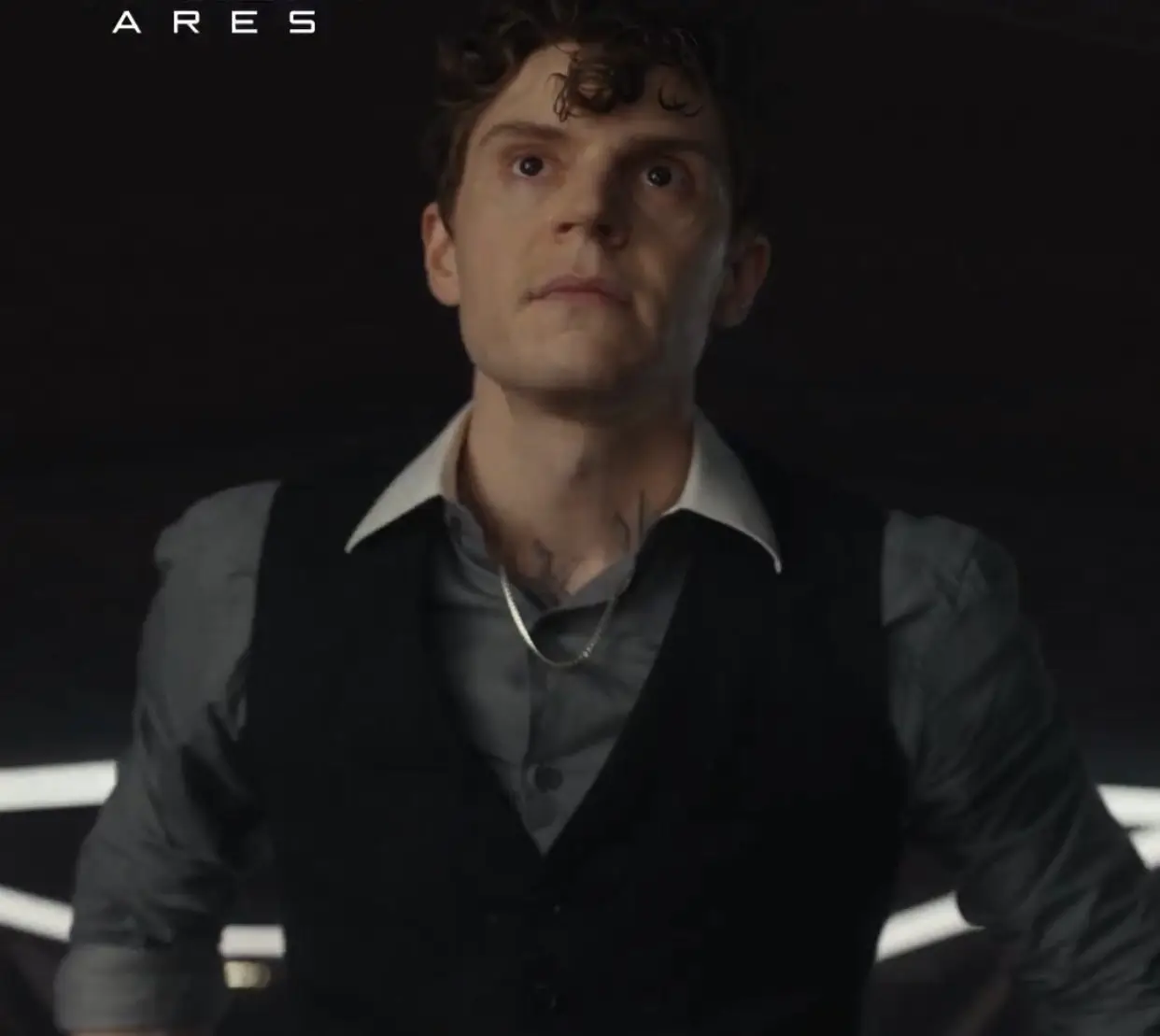 I have a feeling we're going to have a scene with Evan shirtless😮‍💨🔥❤️ #evanpeters #edits #tronares #tiktok #post   