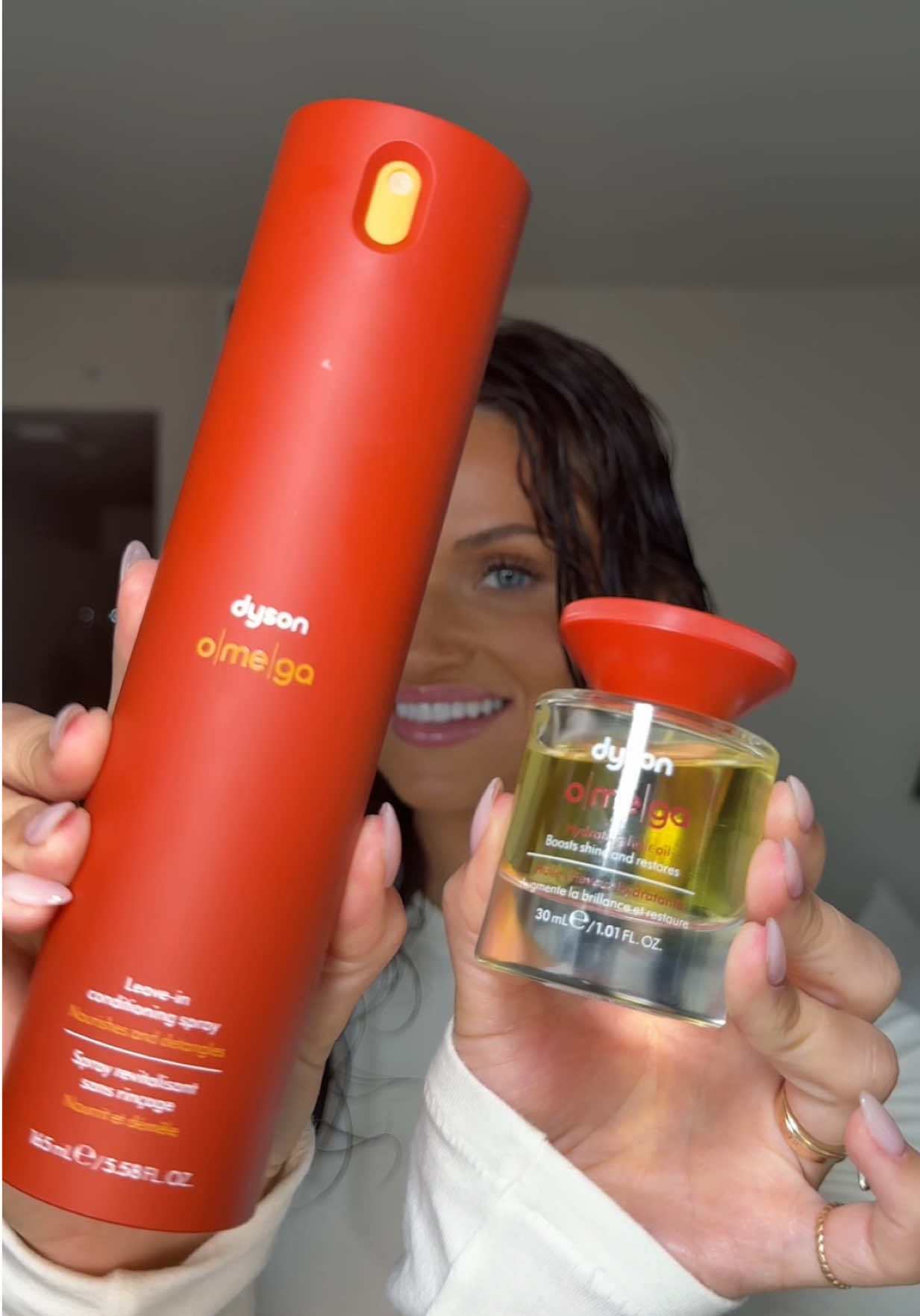 #AD using my new @dysonbeauty @dysonusa omega products to achieve the perfect glass like blowout. Now available to shop via Sephora  #DysonPartner #DysonOmega 
