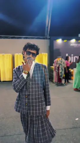 Se liga nos óculos que o pessoal estava usando no Interfashion 