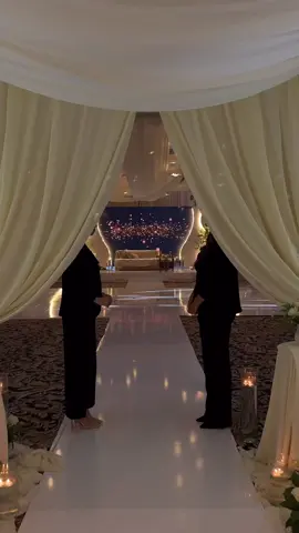 🌸✨ Chez LD Event Oran, nous croyons que chaque mariage mérite sa touche de fairytale… De la première étincelle d’amour jusqu’au grand “oui”, nous transformons vos rêves en une mise en scène magique 💫. 🎀 Décors raffinés, ambiance envoûtante, chaque détail est pensé pour faire de votre jour unique un véritable conte de fées moderne 👑💍. Parce que vos histoires d’amour méritent plus qu’une simple fête… elles méritent une expérience inoubliable 💖. 📍 Basés à Oran, nous réalisons vos plus beaux événements : mariages, fiançailles, cérémonies & plus encore. ✨ Avec LD Event, votre rêve devient réalité. #algerie #mariage #oran