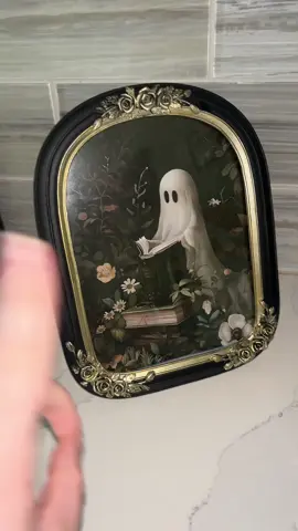 You can find all of these cute ghosts below! #halloweendecor #spookyseason #ghosts 