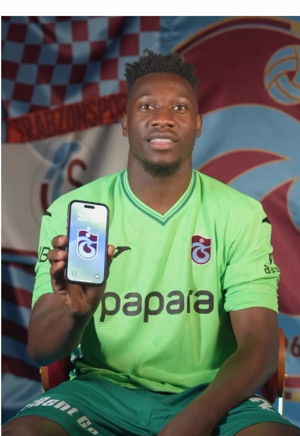 رسميًا 🚨 ‏مانشستر يونايتد يعلن إعارة حارسه أندريه #أونانا لطرابزون سبور التركي حتى نهاية الموسم.