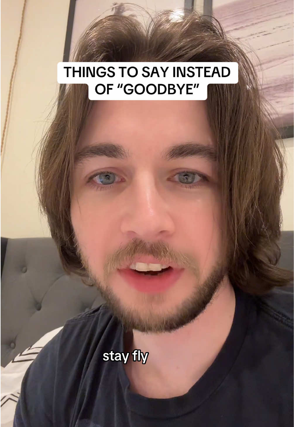 Saying goodbye like a pro 👋 #comedyvideo #comedytiktok #goodbye #fyp #funny 