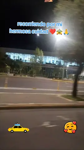 #quito #ecuador🇪🇨 #taxi #nochehermosa #fyp #paratiiiiiiiiiiiiiiiiii 🤗🚖🙏