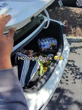 Just close the trunk bro 😭🙏 #fyp #fypシ #funny #viral #prank 