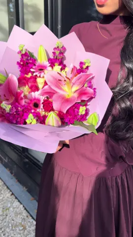 Who doesn’t love Lillie’s🌸💕 #fyp #lillies #forher #flowers #lovelanguage 