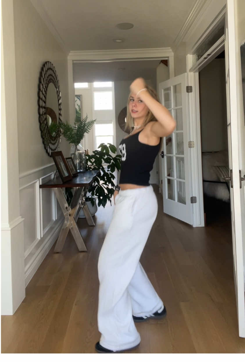 87 for my boyfs football number 🤭#fypシ #fyp#outfitinspo#viral #tiktok 