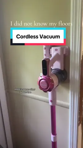 I can’t believe how much power this cordless vacuum has! It picks up every thing. #cordlessvacuum #vacuum #viralontiktokshop #superbrandclub 