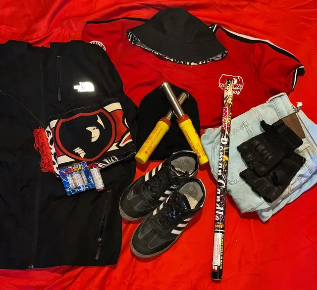 خمسة عشر عاماً للعائلة عشنها بحلويها و مُريها فرحنا معاً وحزنا على إخوتنا اللذين رحلوا عنا خمسة عشر عاماً من الدم والعرق تيحا بويز  قصة طويلة بآلاف الفصول الغير قابلة للرواية🔴⚪🔄 ULTRAS TEHA BOYS  XV ANNI DI GLORIA  #رجال_العاصمه⚪🔴💪 #المناضلون_010🇲🇨 #Boys2010 #قروبي_خوتي_وصحابي_ولادالكورفا_نورد🔴⚫️🔥✊🏻 #تيحا_بويز_💪🇲🇨 