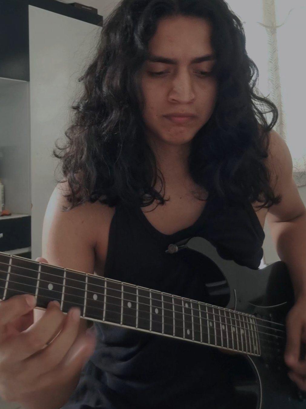 Alístate 🎸🔥 #newwine #jorgefajardo #alistate #guitartok 