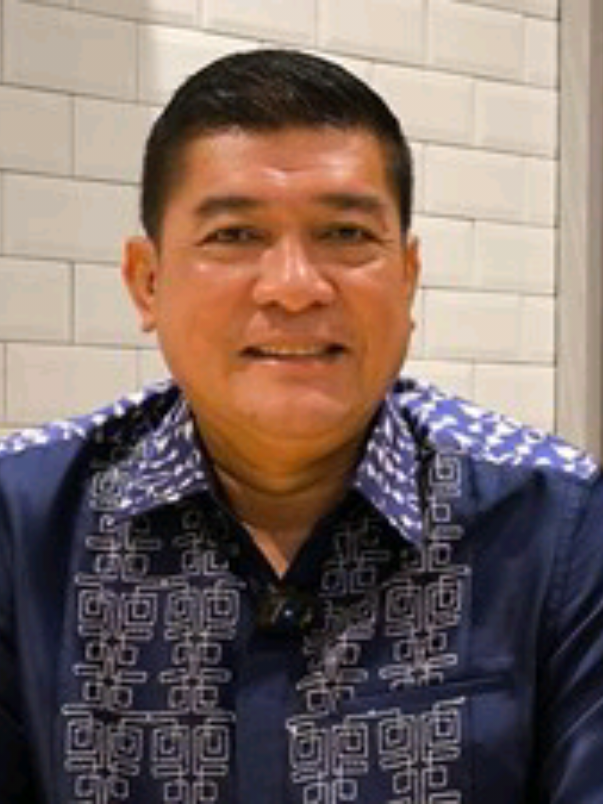 Geger!!! Silfester Matutina walaupun statusnya sedang buron tapi masih menjabat sebagai komisasi independent di id food #fyp #beritaterkini #silfestermatutina #idfood #beritatiktok 
