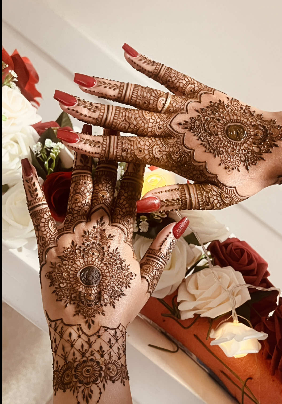 In love with all these designs 🫶🏼 #mehndi #mehndidesign #brotherswedding #desiwedding #wedding 