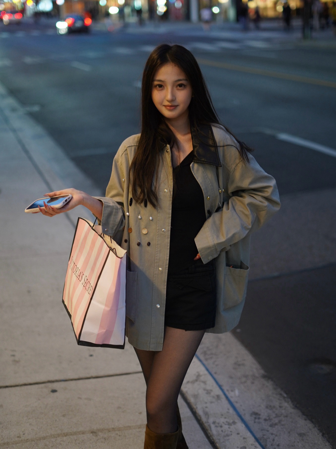 #toronto #outfit #photography #streetphotography
