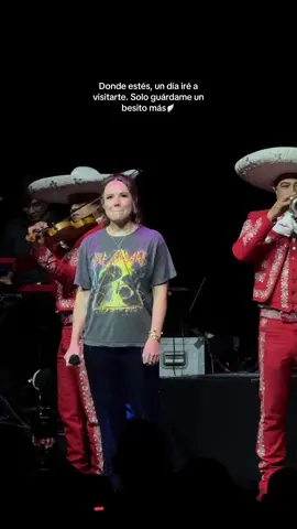 Sé que el destino ya lo tiene escrito Dios, pero solo guárdame un besito más 🦅❤️‍🩹 #jesseyjoy @Jesse & Joy  #denvercolorado #paramount 