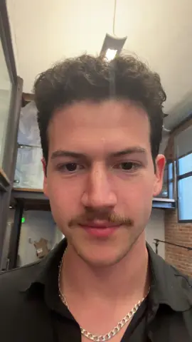 Send this to 2.5 touchable people #alexschor 