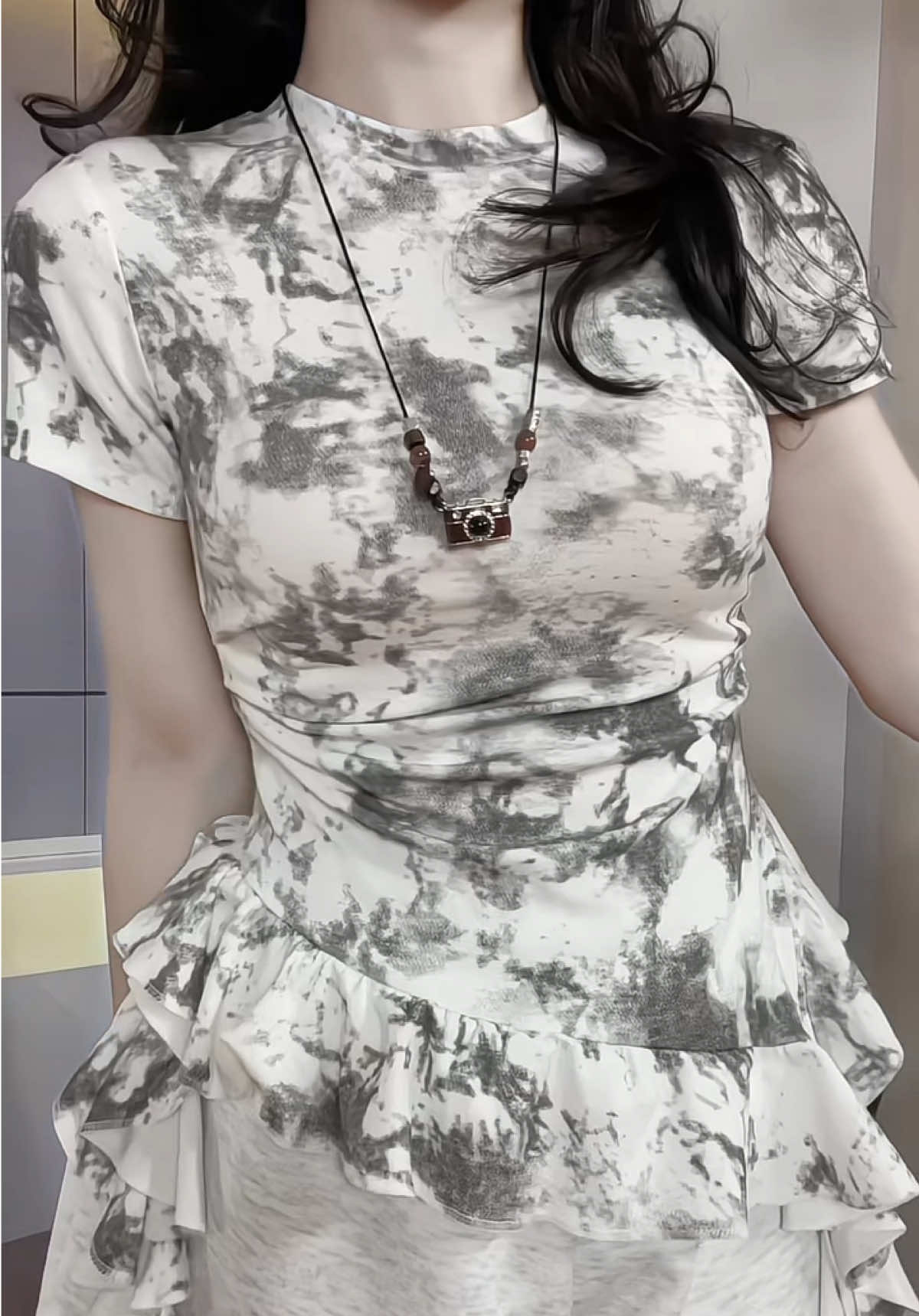 Tôn dáng lắm nè các bạn ơi. Có bigsize nha ❤️ #haha52 #hottrend #phoidoxinh #aothun #outfitideas 