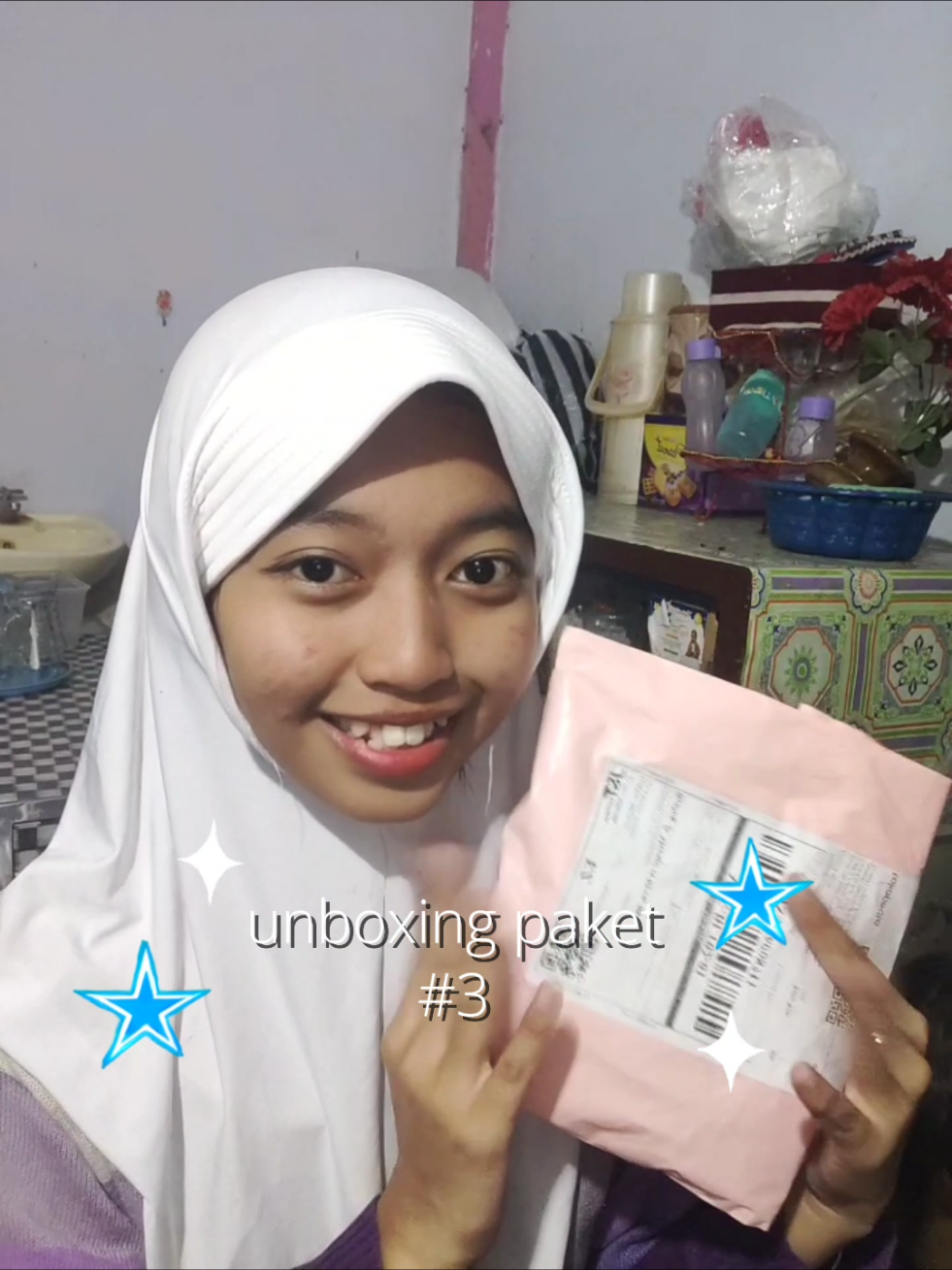 ! maskeran time w @skindivore2  ! 🧏🏻‍♀️ senagih itu ga si kalo pake iniii, mana bisa dipake tiap harii ngelembab in after pemakaiannya 😠😠🥇 