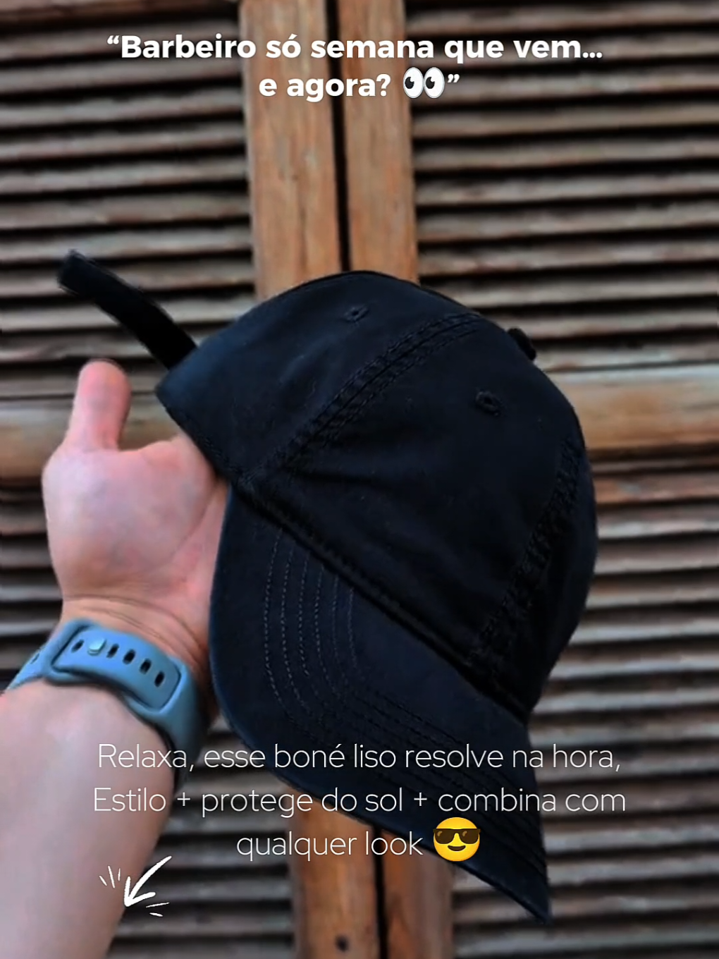 Barbeiro só semana que vem? 👀   Não passa aperto: esse boné masculino liso deixa seu estilo no ponto em qualquer ocasião.   Clique na sacola, compre e garanta já o seu! 🧢 #bonemasculino  #barbearia  #modamasculina  #lookmasculino  #tiktokshop 