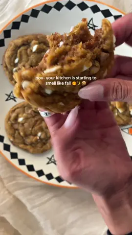 Save this pumpkin cookie recipe for your fall baking🤎 Thin, chewy, spiced just right, with melty white chocolate chunks.  Ingredients ½ cup unsalted butter, melted ½ cup brown sugar ⅓ cup white sugar ¼ cup reduced pumpkin purée 1 egg yolk 1 tsp vanilla 1 ½ cups all-purpose flour (175 g) ½ tsp baking soda ½ tsp salt 1 tsp cinnamon, ¼ tsp ginger, pinch nutmeg 1 cup chopped white chocolate Directions First reduce ½ cup pumpkin on the stove until it’s thick -about ¼ cup left. Cool completely. Whisk melted butter with both sugars until glossy. Add the cooled pumpkin, egg yolk, and vanilla. Mix smooth. Stir in flour, baking soda, salt, and spices. Fold in white chocolate chunks. Scoop dough balls. Chill for at least 30 mins in fridge  Bake at 350°F for 12–14 mins. Drop the pan halfway through or after for ripples! Let cool 5 mins on the tray. #pumpkincookies  #fallbaking  #chewycookies #easybaking #cookietok 