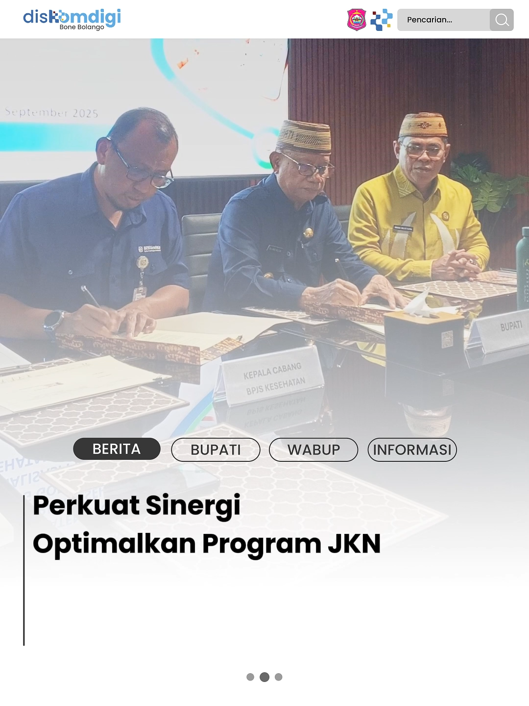 Pemerintah Kabupaten Bone Bolango bersama BPJS Kesehatan Kantor Cabang Gorontalo menandatangani Addendum Nota Kesepakatan dan Rencana Kerja tentang Optimalisasi Program Jaminan Kesehatan Nasional (JKN) yang dilaksanakan di Onato Resto dan Cafe, Kamis 11 September 2025. [The Government of Bone Bolango Regency and BPJS Health Gorontalo Branch Office signed an Amendment to the Memorandum of Understanding and Work Plan on the Optimization of the National Health Insurance (JKN) Program, held at Onato Resto and Café on Thursday, September 11, 2025]