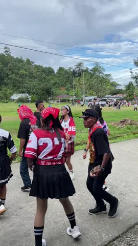 Pot @epinoo5 kasih picahpicah🤪🤣#promoseruweekend #badmanbangkittiktokviralyang #fyppppppppppppppppppppppp 