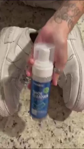 #sneakers #shoes #sneakercleaning #sneakerfoamcleaner 