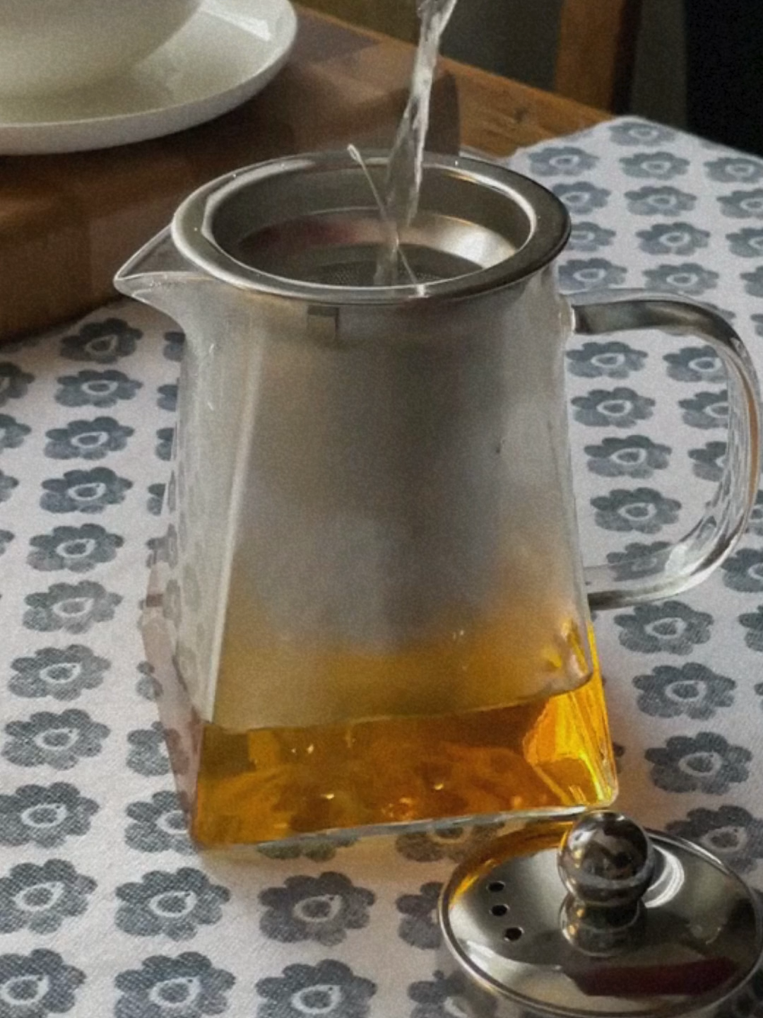 Find your calm, one sip at a time. A gentle reminder to pause, breathe, and let wellness flow through you. 💛🍵 𝗢𝘂𝗿 𝗚𝗶𝗳𝘁 𝗙𝗿𝗼𝗺 𝗡𝗮𝘁𝘂𝗿𝗲 www.teatherapy.com.sg #tea #herbaltea #floratea #fruittea #wellness #natural #healthy #healthylifestyle #caffeinefree #plantbased #singapore #singaporetea #tealovers #teatherapy #teatherapysingapore #healthy #fyp #gifts #plantbased