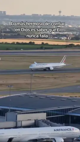Air france take off #boeing #airplane #airbus #aviation #takeoff 