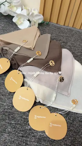 Restock percoklatan, join live yaaa #hijabparis #parislegend #hijabpolos #hijaberies 