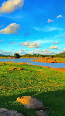 Let’s go for a walk here.🍃 📍Da Nang, Viet Nam.
