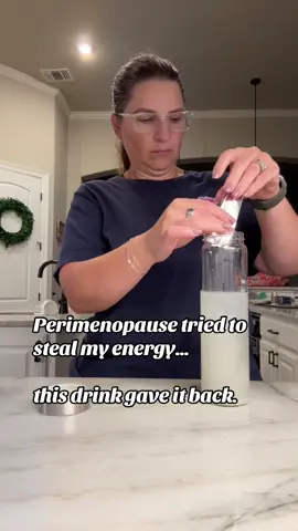Perimenopause had me tired, foggy, and dragging through my days. This drink? Gave me my energy back. 🙌 No jitters. No crash. Just steady focus that lasts all day. Comment ENERGY if you need this too. 💜 #MidlifeEnergy #PerimenopauseSupport #ThisIs40ish #RealResults