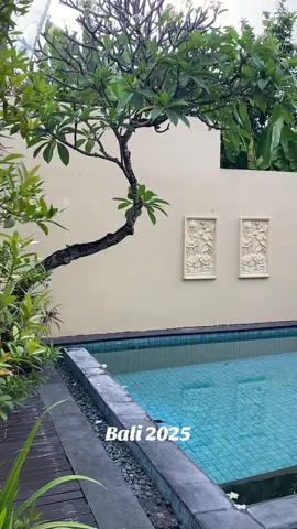 Overall, despite the flood we had a great trip & can’t wait to do it all again! #bali #seminyak #kuta #baliflood #holiday 