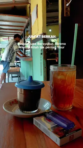 Jumat Berkah #Rizkijayakopi #warkopgresik #WarkopRJK #kopihitam #ngopibosss☕☕☕ 