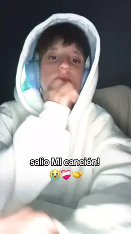 GRACIAS TOMI POR PONER ESTA BELLA CANCION! 😭❤️‍🩹 @Robleis  #robleis #robleisiutu #pov #fyp #album 