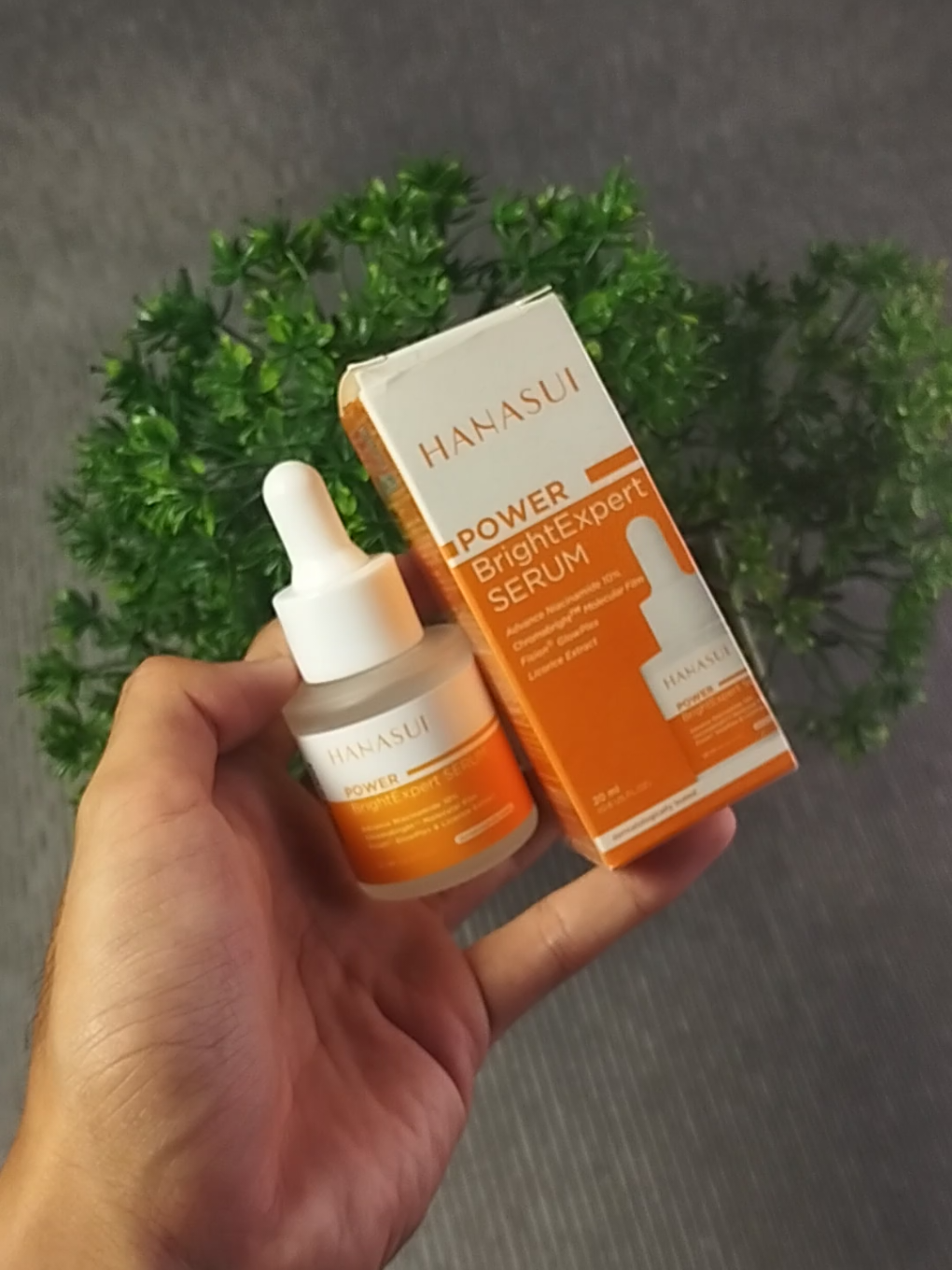 Hanasui serum bikin kulit cerah sehat. #hanasui #serummurah #skincarehemat #glowing #fyp 