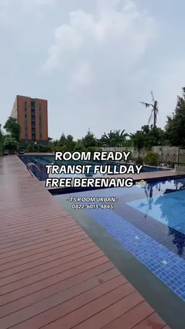Kapan lagi, ayo checkin sambil berenang 🏊  WA : 0822-6013-3845 #urbantownkarawang #sewakamarkarawang #sewaroomkarawang #sewaapartemenkarawang #fypage 